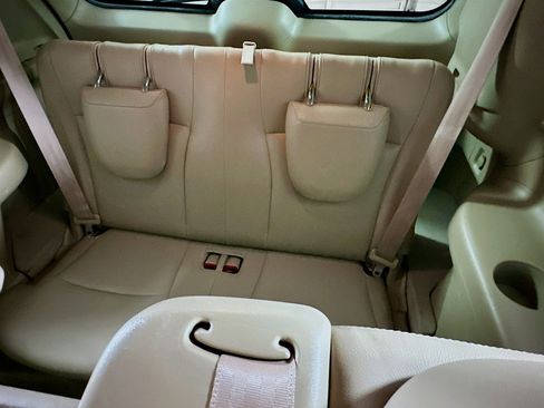 Used 2009 Toyota Highlander Limited image 27