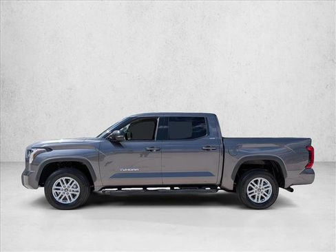 Used 2023 Toyota Tundra SR5 w/ SR5 Premium Package AWD/4WD image 9