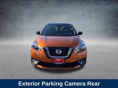 Used 2020 Nissan Kicks SR image 10