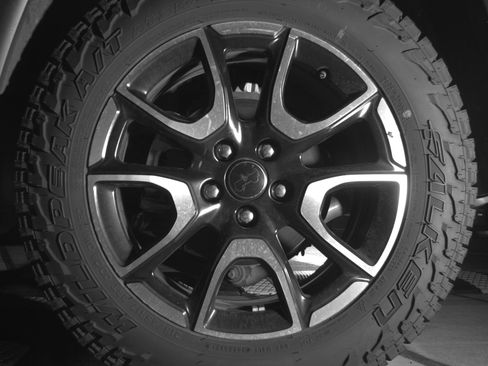 Used 2025 Jeep Compass Trailhawk AWD/4WD image 14