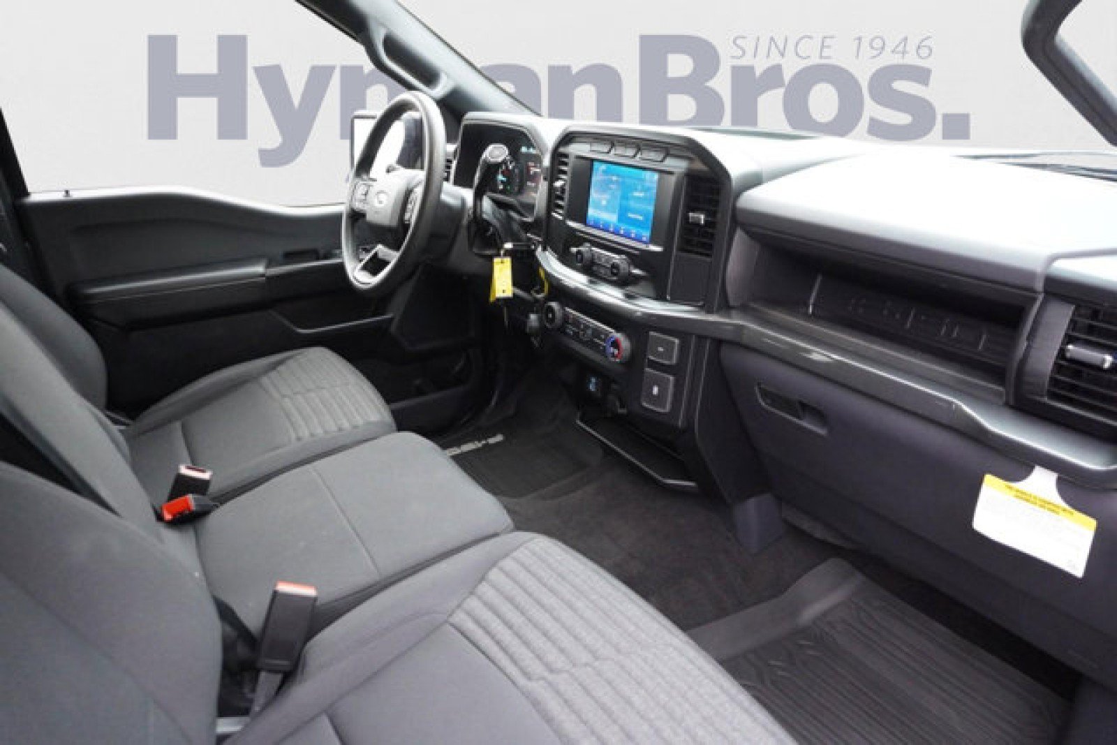Used 2023 Ford F150 XL w/ STX Black Appearance Package AWD/4WD image 17