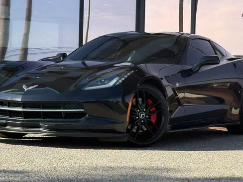 Used 2014 Chevrolet Corvette Stingray Coupe w/ 3LT Preferred Equipment Group RWD image 2