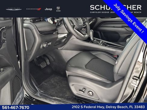New 2026 Jeep Compass Latitude w/ Sun and Sound Group AWD/4WD image 7