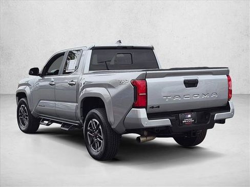 Used 2024 Toyota Tacoma TRD Sport w/ TRD Sport Upgrade Package AWD/4WD image 8