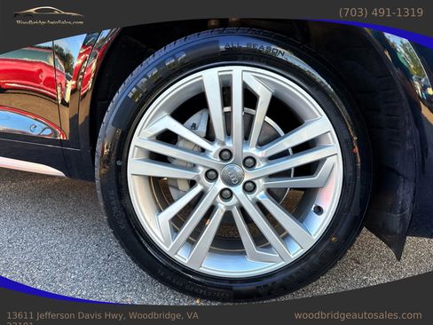 Used 2018 Audi Q5 2.0T Premium Plus w/ Premium Plus Package image 41