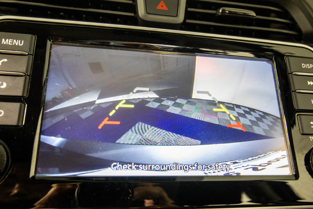 Used 2025 Nissan Versa SV FWD image 24