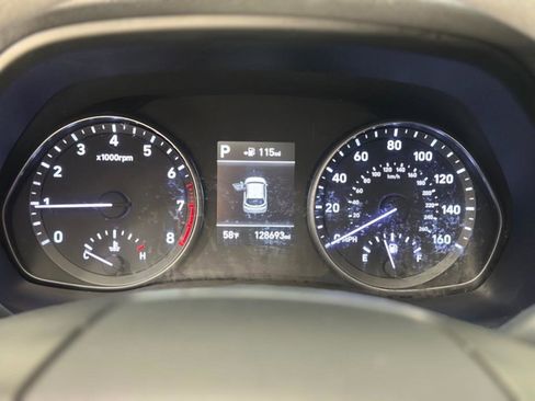 Used 2018 Hyundai Elantra GT image 13