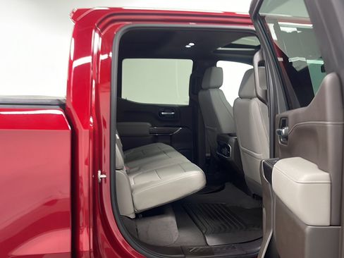 Used 2022 Chevrolet Silverado 1500 LTZ w/ LTZ Premium Package AWD/4WD image 20