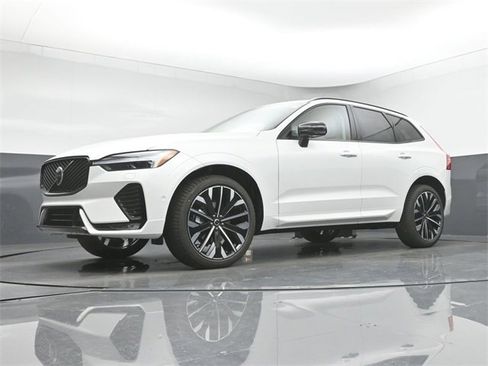 New 2026 Volvo XC60 B5 Ultra w/ Protection Package Premier image 41