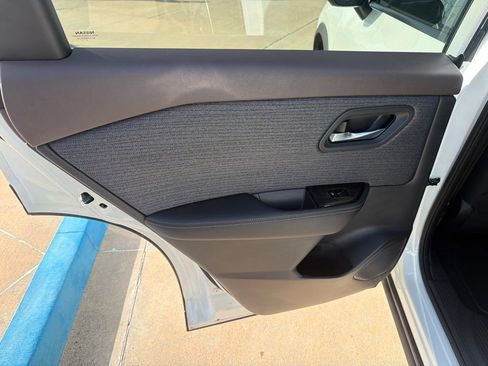 Used 2021 Nissan Rogue SV FWD image 26