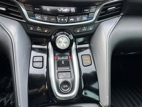 Used 2022 Acura TLX A-Spec Package image 18