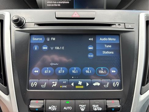 Used 2020 Acura TLX w/ Technology Package FWD image 27