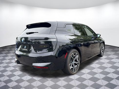 Used 2024 BMW iX M60 AWD/4WD image 9