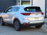 Used 2020 Kia Sportage LX image 3