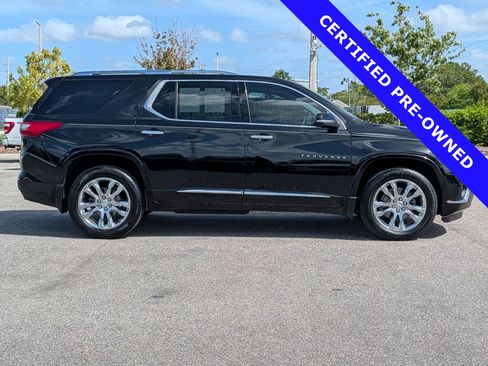 Used 2021 Chevrolet Traverse High Country image 3