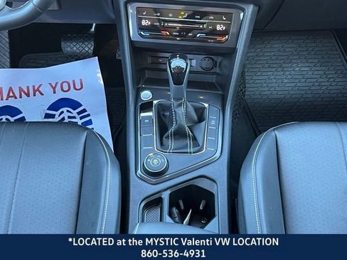 Certified 2023 Volkswagen Tiguan SE w/ Panoramic Sunroof Package image 17