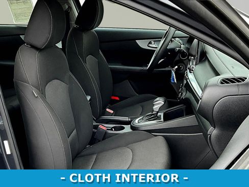Used 2023 Kia Forte LXS w/ LXS Technology Package FWD image 28