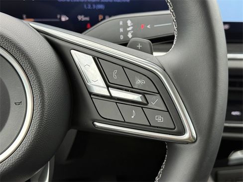 Used 2024 Buick Envision Preferred image 25