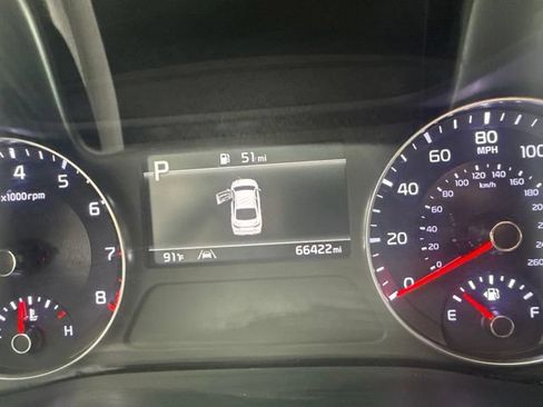 Used 2024 Kia Forte LXS FWD image 12