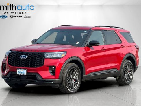 Used 2025 Ford Explorer ST-Line w/ Premium Package AWD/4WD image 9