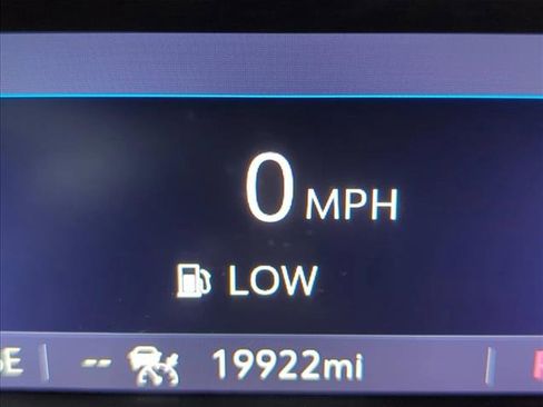 Used 2023 Chevrolet Blazer LT w/ Convenience Package image 12