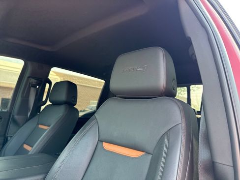Used 2024 GMC Sierra 1500 AT4 w/ AT4 Premium Package AWD/4WD image 13