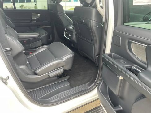 New 2026 Ford Expedition Max Platinum w/ Driver's Package AWD/4WD image 15
