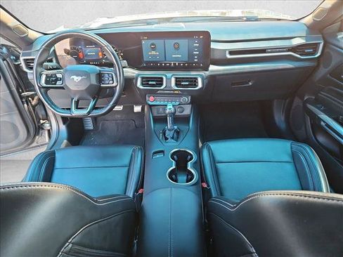 Used 2025 Ford Mustang Premium RWD image 17