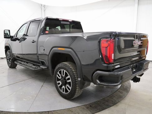 Used 2020 GMC Sierra 2500 AT4 w/ AT4 Premium Package image 5