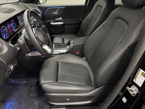 Certified 2024 Mercedes-Benz EQB 300 4MATIC image 21