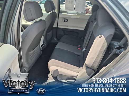 Used 2025 Hyundai Ioniq 5 SE RWD image 24
