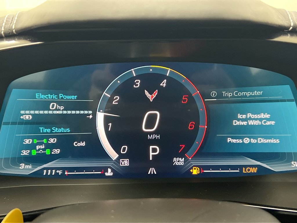 Used 2025 Chevrolet Corvette E-Ray AWD/4WD image 11
