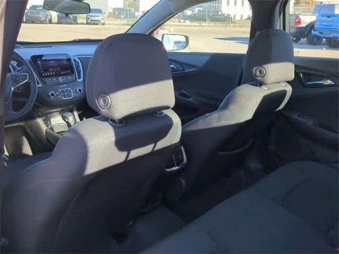 Used 2023 Chevrolet Malibu LT image 19