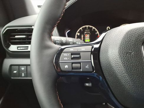 New 2025 Honda Pilot TrailSport image 10