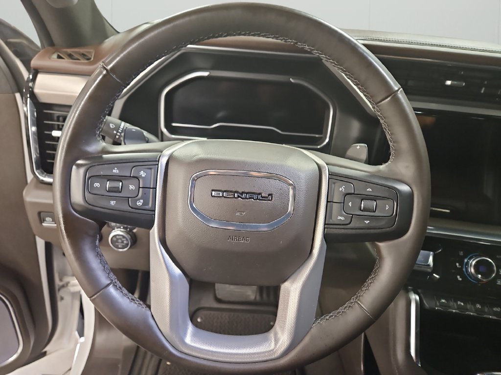 Used 2023 GMC Sierra 1500 Denali w/ Denali Reserve Package AWD/4WD image 37