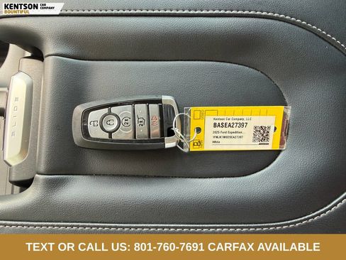 Used 2025 Ford Expedition Max Platinum AWD/4WD image 38