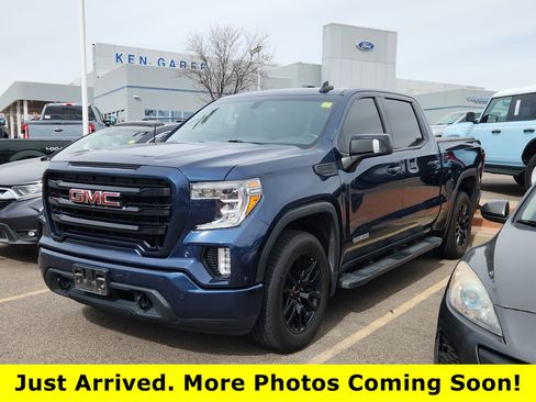 Used 2020 GMC Sierra 1500 Elevation w/ Elevation Value Package image 1