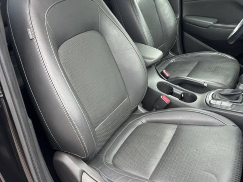 Used 2019 Hyundai Kona Ultimate FWD image 17