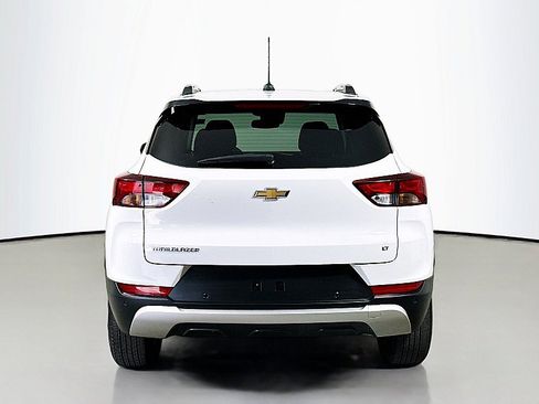 Used 2022 Chevrolet TrailBlazer LT w/ Convenience Package FWD image 6