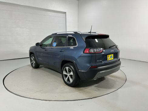 Used 2019 Jeep Cherokee Limited AWD/4WD image 25