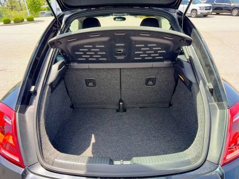 Used 2012 Volkswagen Beetle 2.0T FWD image 6