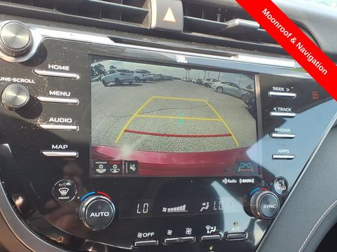 Used 2019 Toyota Camry XSE FWD image 19