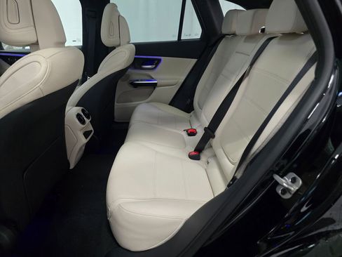 New 2026 Mercedes-Benz GLC 300 4MATIC image 18