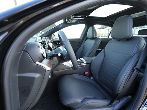 Used 2026 Mercedes-Benz C 300 4MATIC Sedan image 34
