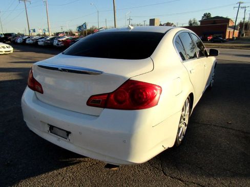 Used 2010 INFINITI G37 Journey w/ Premium Pkg image 9