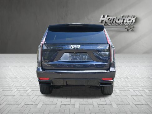 Used 2023 Cadillac Escalade Sport w/ LPO, ONYX Package AWD/4WD image 8