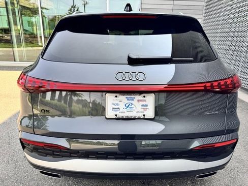 New 2025 Audi Q5 Premium Plus image 4