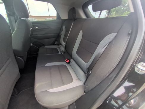 Used 2025 Chevrolet TrailBlazer LT AWD/4WD image 27