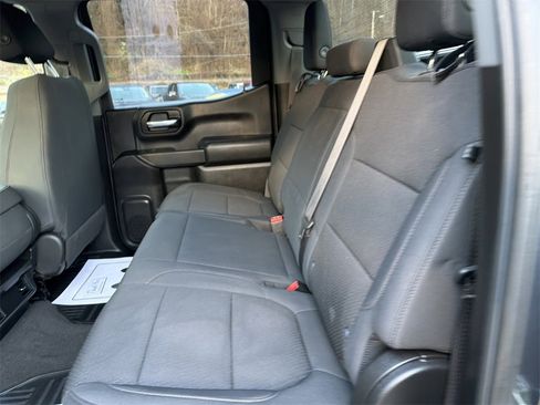 Used 2022 Chevrolet Silverado 1500 Custom image 12
