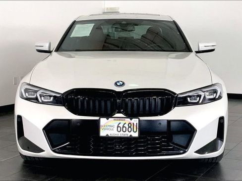 Used 2019 BMW X3 sDrive30i w/ Driving Assistance Package RWD image 3